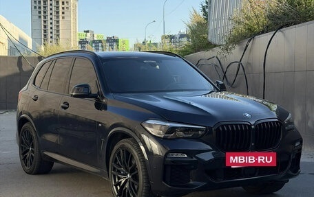 BMW X5, 2018 год, 5 090 000 рублей, 3 фотография