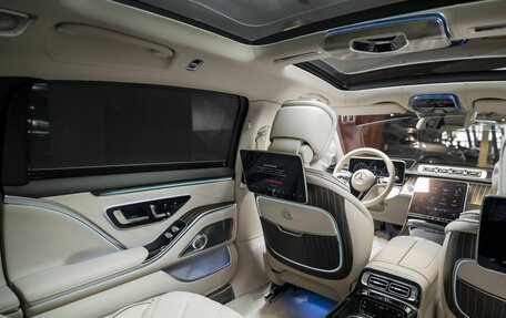 Mercedes-Benz Maybach S-Класс, 2023 год, 30 000 000 рублей, 12 фотография