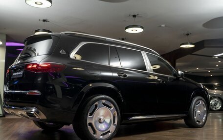Mercedes-Benz Maybach GLS I, 2024 год, 32 000 000 рублей, 3 фотография