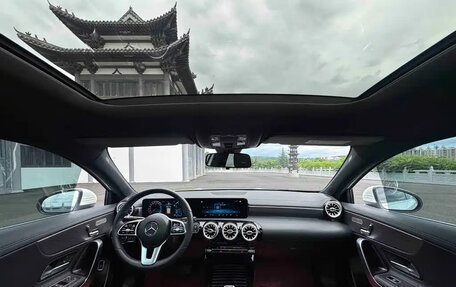 Mercedes-Benz A-Класс, 2023 год, 2 100 000 рублей, 7 фотография
