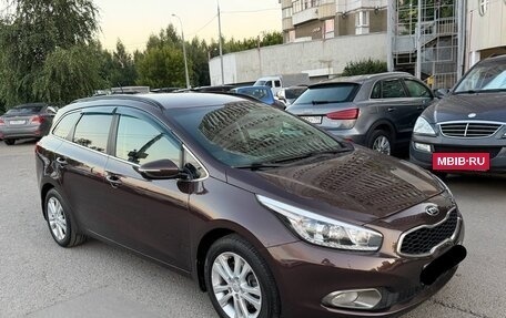 KIA cee'd III, 2014 год, 1 430 000 рублей, 2 фотография