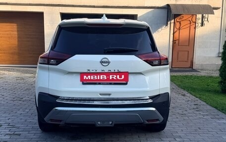 Nissan Rogue, 2023 год, 2 850 000 рублей, 4 фотография