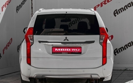 Mitsubishi Pajero Sport III рестайлинг, 2016 год, 2 730 000 рублей, 5 фотография