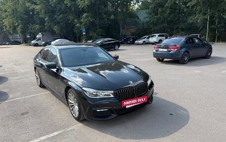 BMW 7 серия, 2018 год, 2 800 000 рублей, 2 фотография
