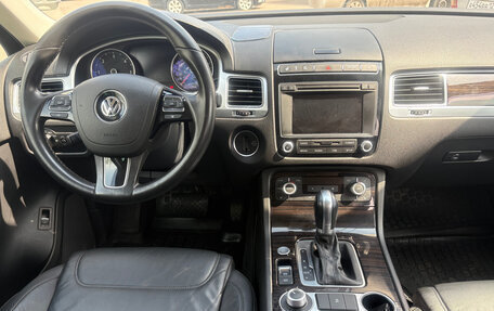 Volkswagen Touareg III, 2015 год, 3 190 000 рублей, 13 фотография