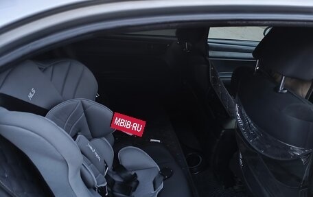 Toyota Corolla, 2018 год, 950 000 рублей, 5 фотография