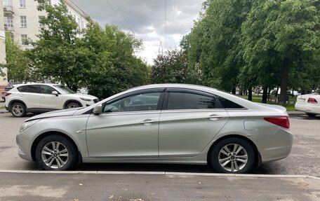 Hyundai Sonata VI, 2011 год, 950 000 рублей, 7 фотография