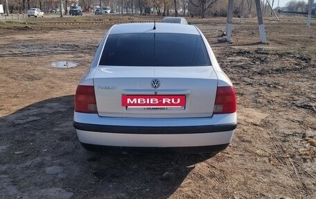 Volkswagen Passat B5+ рестайлинг, 1996 год, 310 000 рублей, 2 фотография