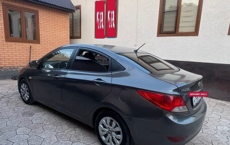 Hyundai Solaris II рестайлинг, 2013 год, 490 000 рублей, 4 фотография