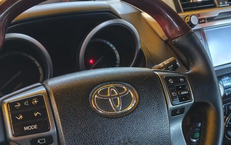 Toyota Land Cruiser Prado 150 рестайлинг 2, 2015 год, 3 500 000 рублей, 12 фотография