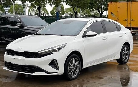 KIA K3, 2023 год, 1 499 000 рублей, 2 фотография