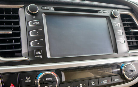 Toyota Highlander III, 2014 год, 2 849 000 рублей, 21 фотография
