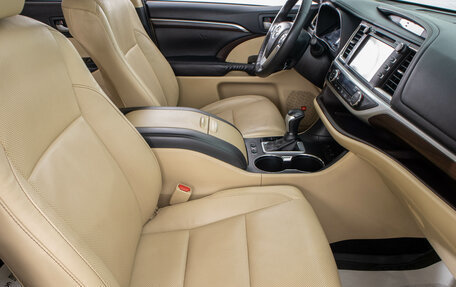 Toyota Highlander III, 2014 год, 2 849 000 рублей, 25 фотография