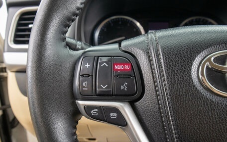 Toyota Highlander III, 2014 год, 2 849 000 рублей, 17 фотография