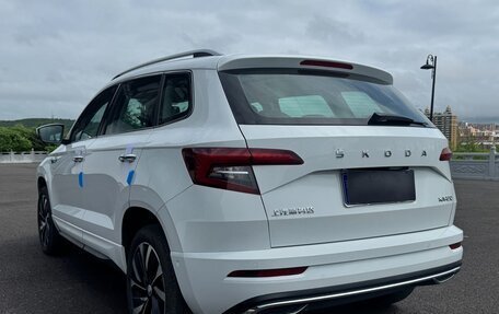 Skoda Karoq I, 2023 год, 2 215 000 рублей, 5 фотография