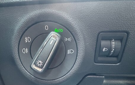 Skoda Karoq I, 2023 год, 2 215 000 рублей, 17 фотография