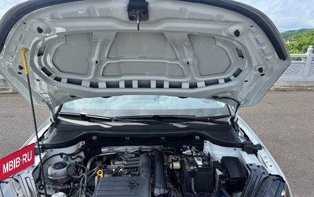Skoda Karoq I, 2023 год, 2 215 000 рублей, 8 фотография