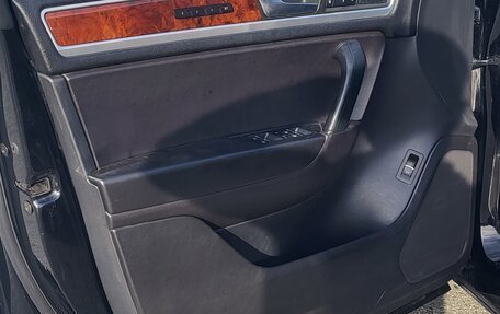Volkswagen Touareg III, 2013 год, 1 750 000 рублей, 6 фотография