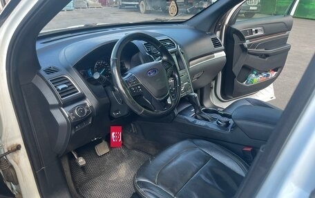 Ford Explorer VI, 2017 год, 2 500 000 рублей, 9 фотография