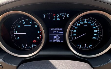 Toyota Land Cruiser 200, 2008 год, 4 800 000 рублей, 7 фотография