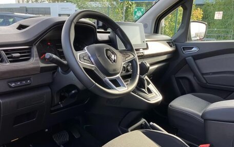 Renault Kangoo, 2024 год, 2 400 000 рублей, 10 фотография