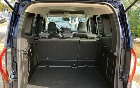 Renault Kangoo, 2024 год, 2 400 000 рублей, 19 фотография