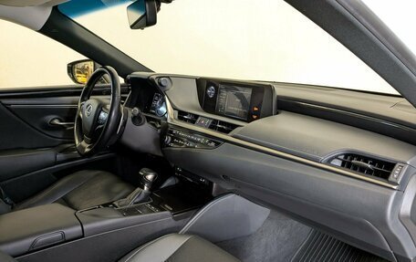 Lexus ES VII, 2020 год, 3 300 000 рублей, 11 фотография