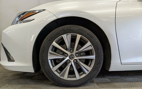 Lexus ES VII, 2020 год, 3 300 000 рублей, 18 фотография