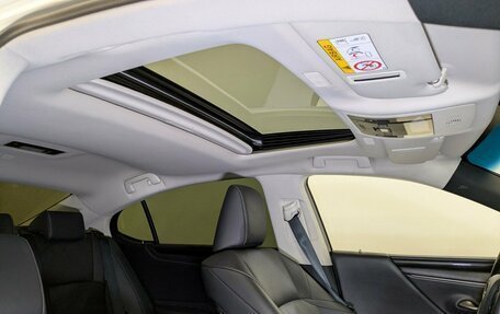Lexus ES VII, 2020 год, 3 300 000 рублей, 23 фотография
