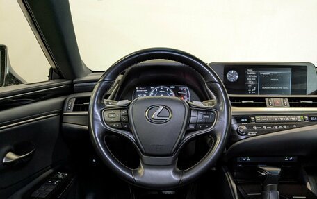 Lexus ES VII, 2020 год, 3 300 000 рублей, 22 фотография