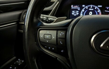 Lexus ES VII, 2020 год, 3 300 000 рублей, 28 фотография