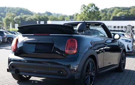 MINI Cabrio, 2023 год, 2 850 000 рублей, 5 фотография