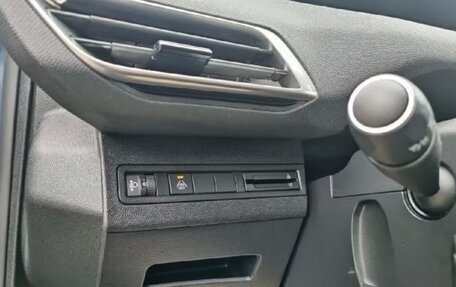 Peugeot 5008 II, 2023 год, 2 350 000 рублей, 13 фотография