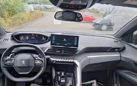Peugeot 5008 II, 2023 год, 2 350 000 рублей, 8 фотография