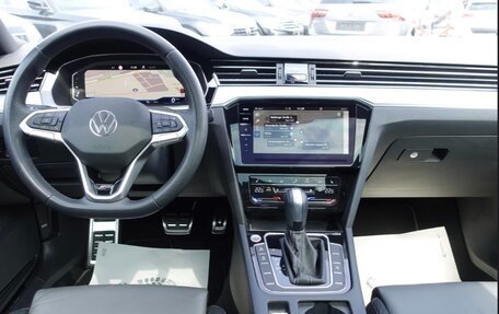 Volkswagen Passat B8 рестайлинг, 2023 год, 3 620 000 рублей, 21 фотография