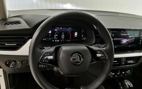 Skoda Scala I, 2024 год, 1 600 000 рублей, 10 фотография