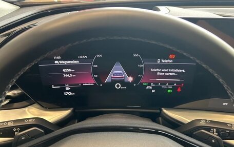 Audi Q5, 2025 год, 7 800 000 рублей, 14 фотография