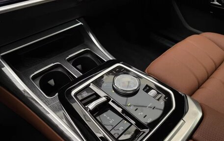 BMW 7 серия, 2025 год, 12 900 000 рублей, 14 фотография