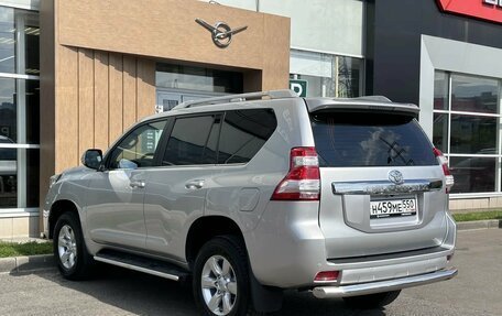 Toyota Land Cruiser Prado 150 рестайлинг 2, 2015 год, 3 800 000 рублей, 4 фотография