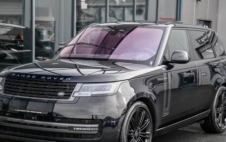 Land Rover Range Rover IV рестайлинг, 2022 год, 13 700 000 рублей, 1 фотография