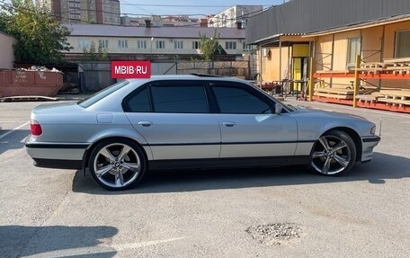 BMW 7 серия, 1998 год, 1 500 000 рублей, 13 фотография