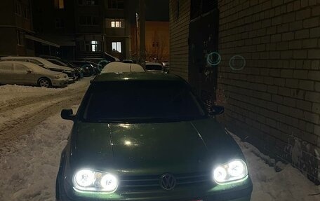 Volkswagen Golf IV, 2000 год, 370 000 рублей, 24 фотография