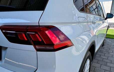 Volkswagen Tiguan II, 2021 год, 2 800 000 рублей, 11 фотография