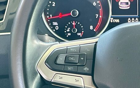 Volkswagen Tiguan II, 2021 год, 2 800 000 рублей, 22 фотография