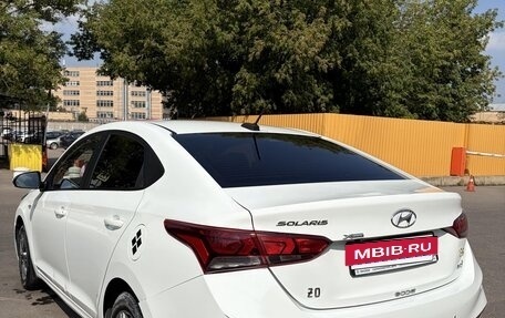 Hyundai Solaris II рестайлинг, 2017 год, 990 000 рублей, 6 фотография