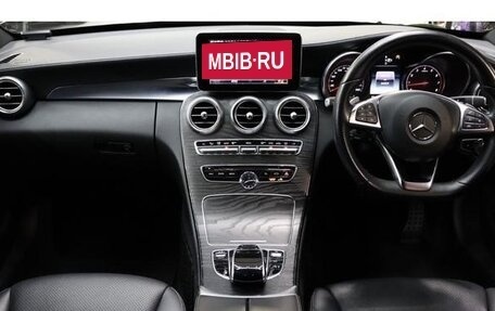 Mercedes-Benz C-Класс, 2017 год, 1 790 000 рублей, 9 фотография