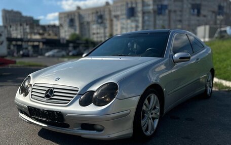 Mercedes-Benz C-Класс, 2002 год, 750 000 рублей, 3 фотография