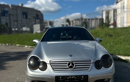 Mercedes-Benz C-Класс, 2002 год, 750 000 рублей, 2 фотография