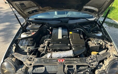 Mercedes-Benz C-Класс, 2002 год, 750 000 рублей, 14 фотография