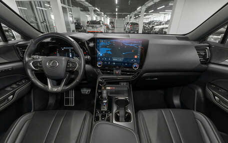 Lexus NX, 2021 год, 5 380 000 рублей, 8 фотография